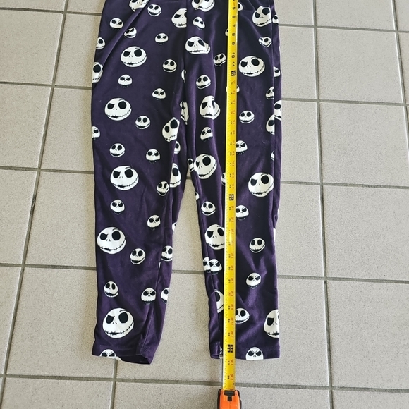 Women's S(4-6) The Nightmare Before Christmas Velour Pajama Set Kack Skeleton - Picture 10 of 11